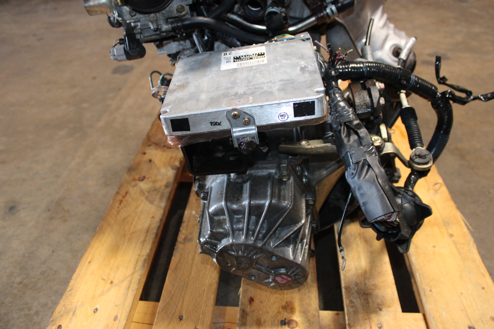 00 05 TOYOTA CELICA GTS 1.8L TWIN CAM ENGINE 6SPD MANUAL TRANS JDM