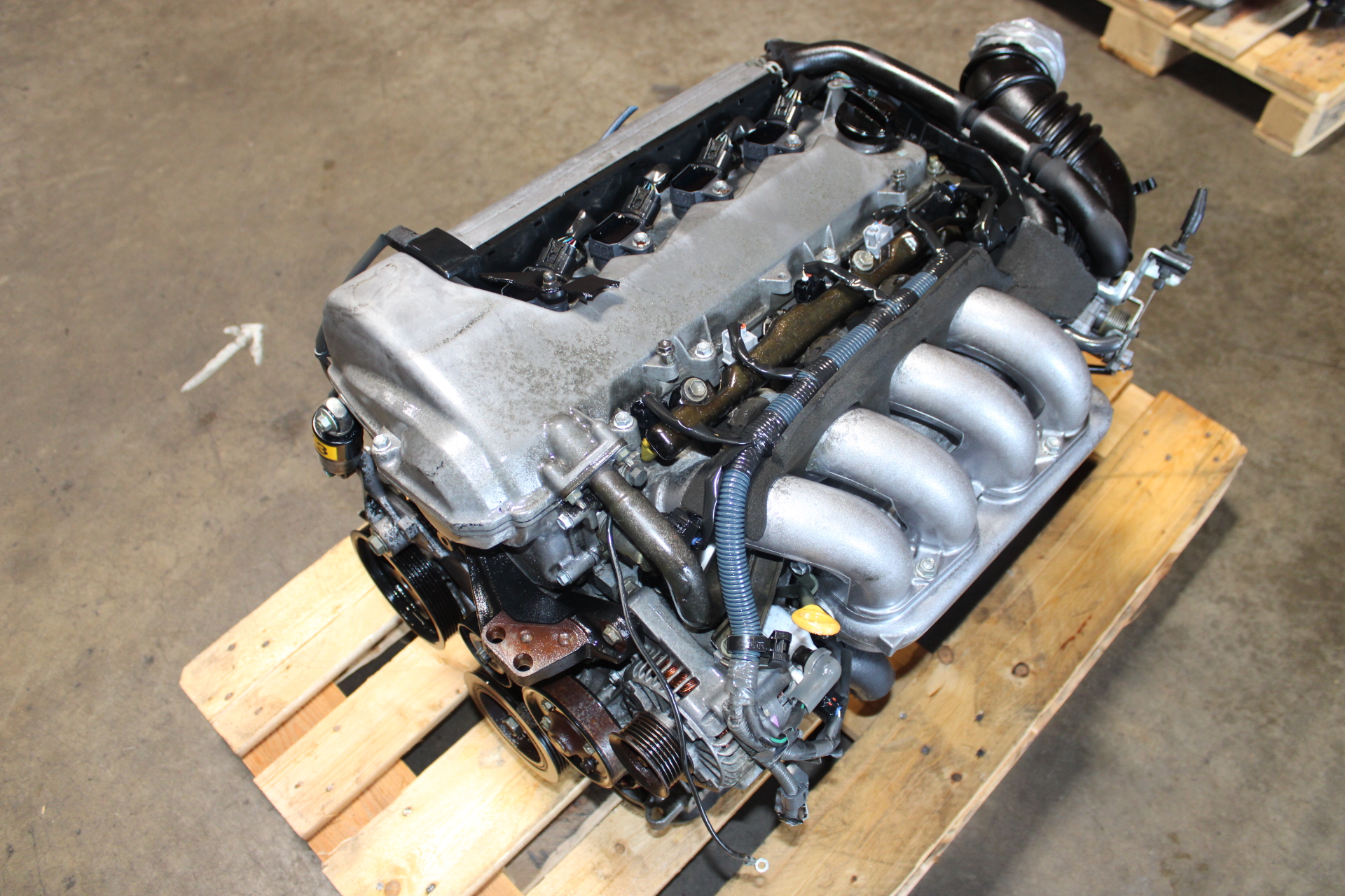 00 05 TOYOTA CELICA GTS 1.8L TWIN CAM ENGINE 6SPD MANUAL TRANS JDM