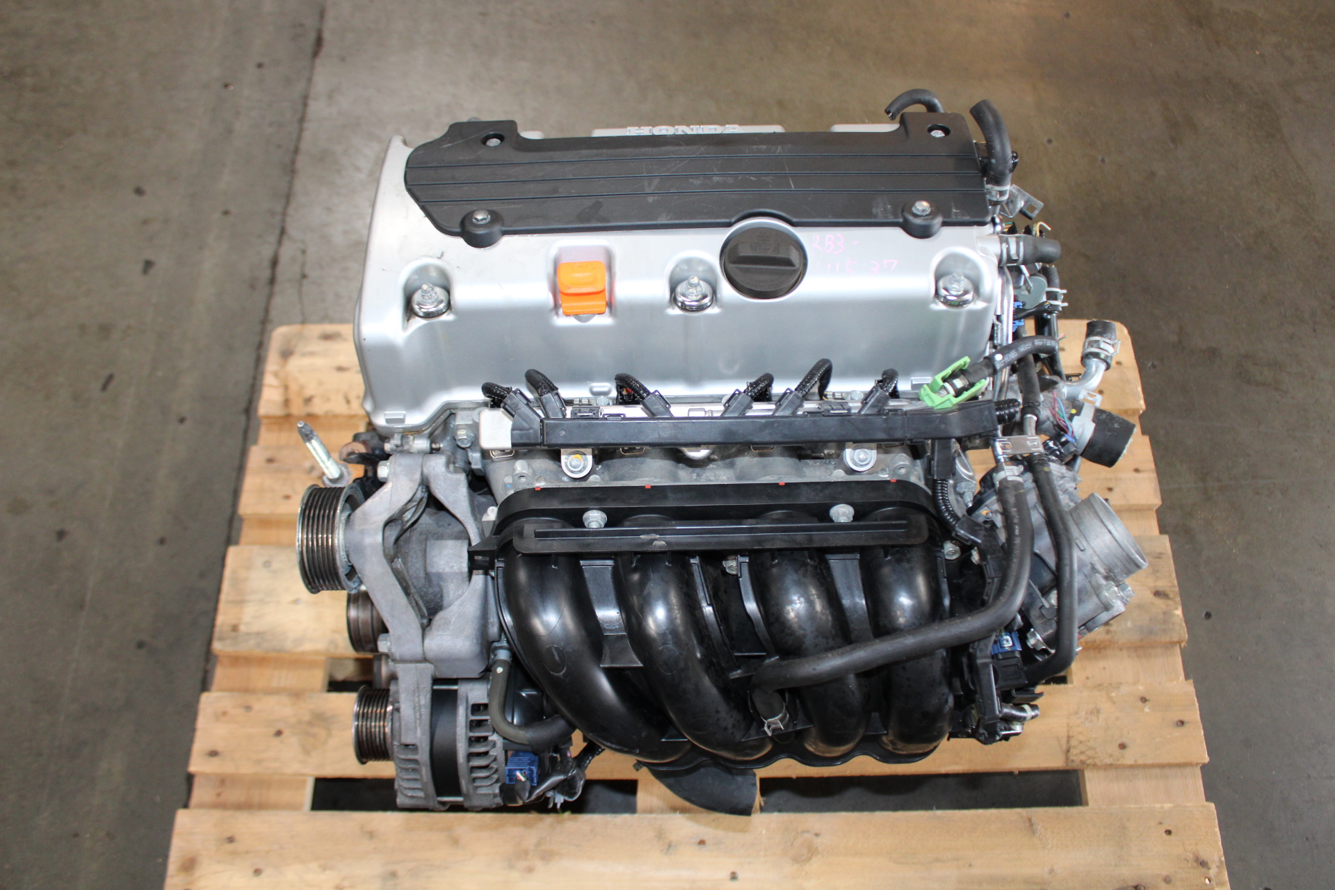 JDM K24A RB3 08-12 HONDA ACCORD DOHC VTEC 2.4L LOW MILEAGE ENGINE