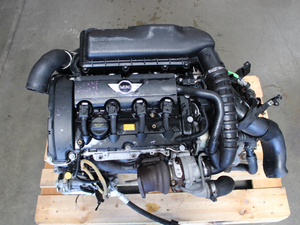 2007 - 2010 MINI COOPER S MOTOR TURBOCHARGED 1.6L COMPLETE ENGINE WITH ECU 6 Speed Manual transmission